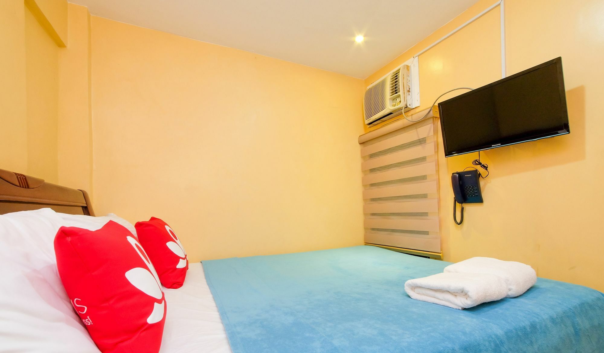סן פדרו מקאטי Zen Rooms Time Travellers Makati מראה חיצוני תמונה