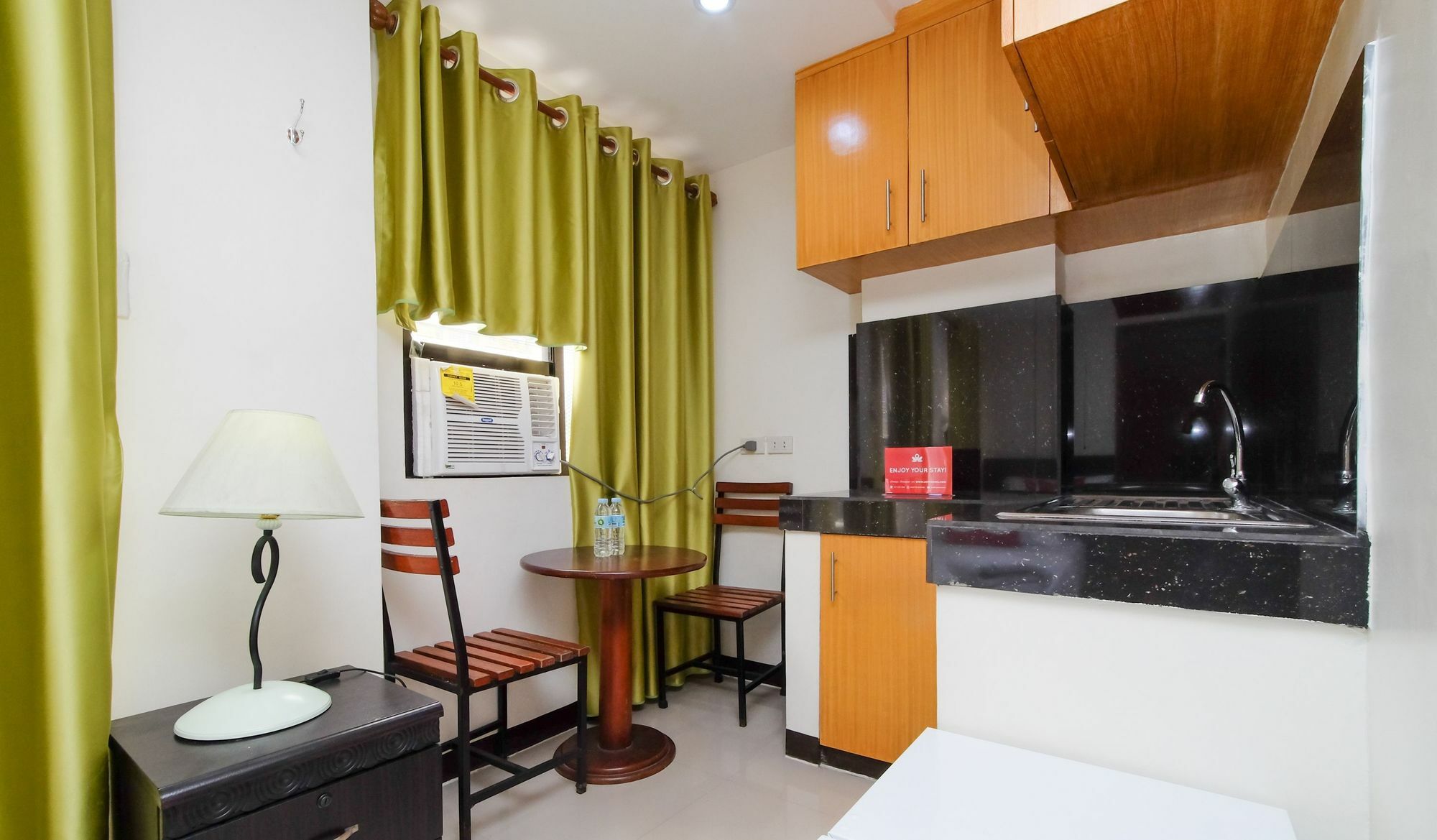 סן פדרו מקאטי Zen Rooms Time Travellers Makati מראה חיצוני תמונה