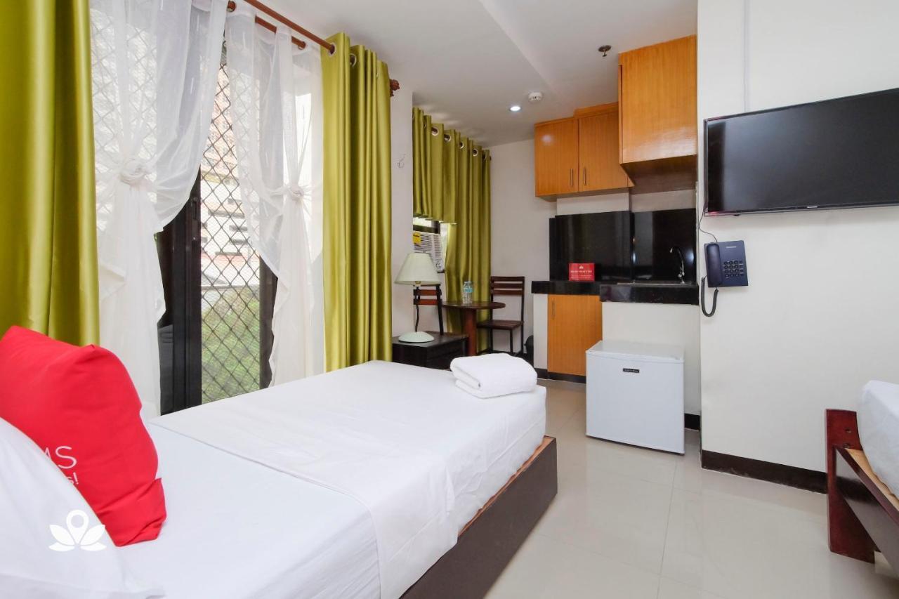 סן פדרו מקאטי Zen Rooms Time Travellers Makati מראה חיצוני תמונה
